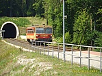 Közeledik...