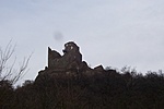 És lentről