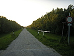 töltésen