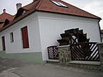 Szalmavári