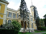 Oldalszárny és kápolna