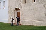 A templomnál