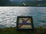... mivel a templomhoz beúszni tilos