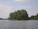 Feltűnik a cél