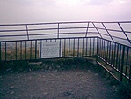 A tű hegyén
