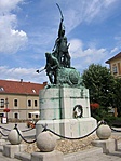 Dobó szobor