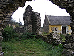 Benéztünk a Tötöskáli templomromba.