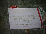 A vár emléktáblája