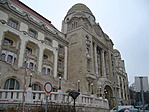 Ettől pát 100 m-re dolgozok
