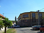 Az iskola és a templom