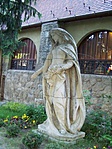 A templomkert őre