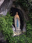 Az "eredeti" Lourdes-i barlang