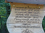 Emléktábla a honvédsíroknál.