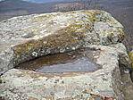 Tó a hegytetőn