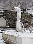 A közelben