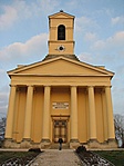 Templomnál