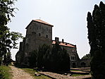 a vár árnyékában