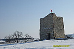 Gyerek még mindig a falnál