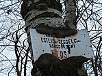 A tábla szövege 2 éve még tökéletesen olvashazó volt