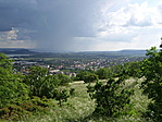 Árvalányhaj és eső a távolban