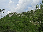 Kb. félúton
