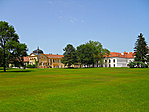 Közel a ládához