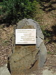 Emlékkő.