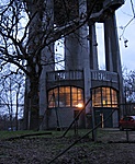A víztorony - alkonyatkor