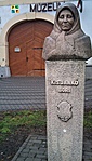 Találat