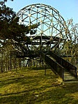 közelebb