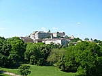 Vár