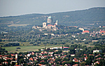 Távolban a Bazilika