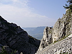 A távolban, halványan a torockószentgyörgyi vár