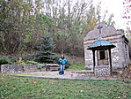a kápolnánál