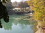 Étterem a túlpartról