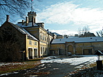 Hátulról