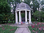 Helikon-emlékmű
