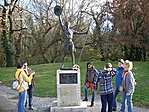 Cserkész szobor