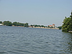 Vár