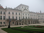 Kastély