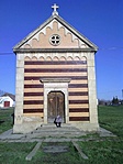 Kápolna előtt