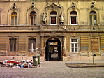 A közelben