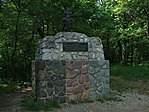 Lapisi emlékmű