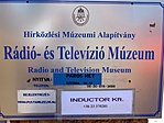 tábla & nyitva(nem)tartás