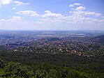 Középen a Makár-hegy