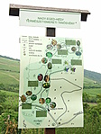 Ennél a táblánál parkoltunk