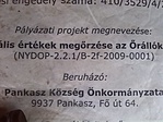 hiányos egy kicssé