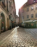 image-27851d3a3bc9d29d05e20520f35f9523684d59a4b07e1844946f72a449281e0d-V