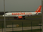 G-EZWL (Airbus A320-214) 2013, tulajdonos: easyJet