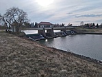 A gát a láda irányából
